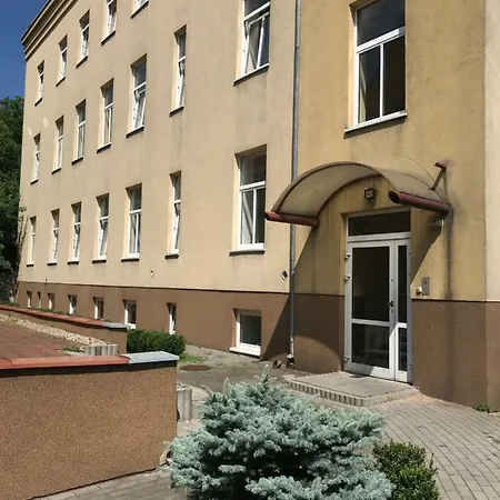 Clarus Mons Studio Hostel