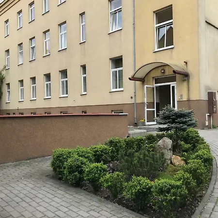 Hostel Clarus Mons Studio
